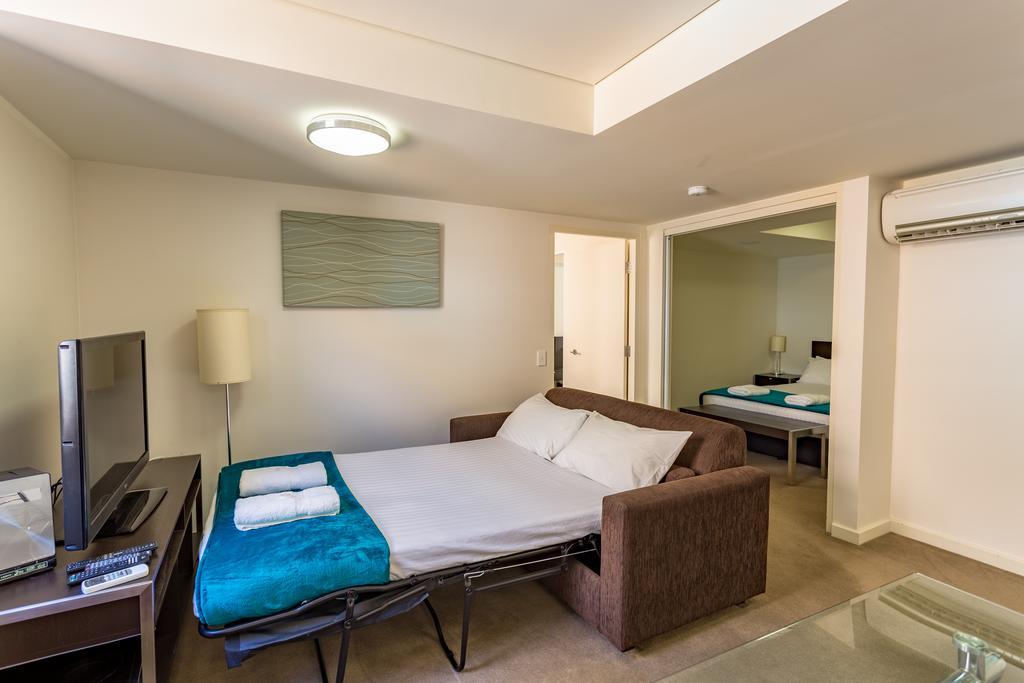 Hotel 111 Newcastle Extérieur photo